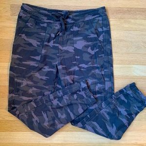 Athleta Camo Jogger